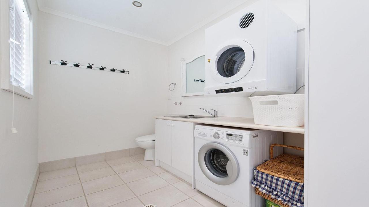 Dutchie'S Sand & Sea Beach House - Easy Walk To The Beach Nelson Bay Exteriér fotografie
